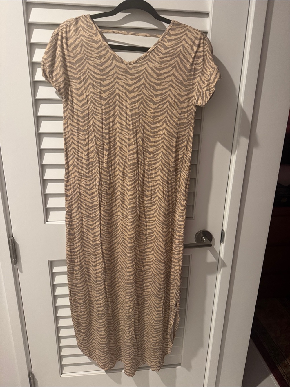 LulaRoe Beige Zebra-Print V-Neck Women’s Maxi Dress
